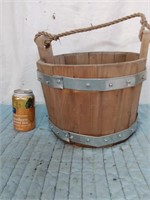 VINTAGE WOODEN BUCKET