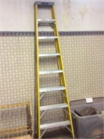 Keller 8’ Fiberglass Ladder