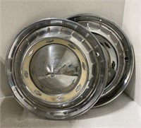 1955 Chevy hubcap