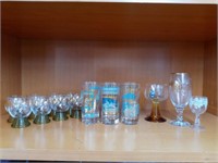 Lot of Glassware