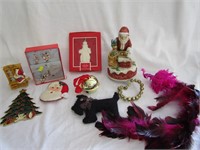 Christmas Ornaments,Santa Music Box,Lenox Orn