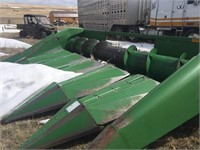 John Deere 653 A Row Crop Head