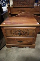 Quality Oak 2 drawer night stand 24x16dx23h