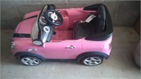 Pink Mini Cooper 12V ride on. Works