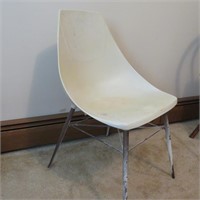 Mid-Century Style Chair