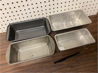 BREAD PANS GROUP