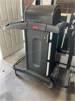 RUBBERMAID janitor cart
