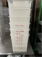 8 qt white square containers (6)