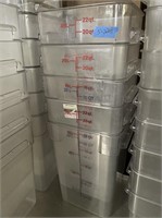 22 qt clear square containers (5)