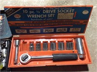Socket wrench sets