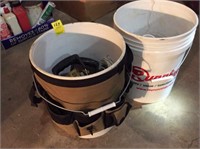 2 pails, tow straps, bucket caddy