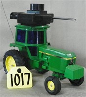 John Deere Radio controlled tractor w/controller