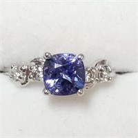 $3700 10K Tanzanite Diamond Ring EC87-21