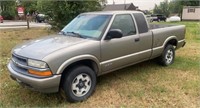 2000 Chevy S10 4x4 Extended Cab