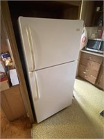 Frigidatre Refriderator