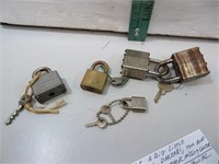 5 Padlocks with Keys