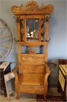 Antique oak Hall tree with lift top bench