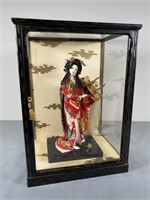 Geisha Doll w/Helmet in Glass Case