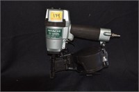 HITACHI 1 3/4" COIL NAILER 45AB2 CASE #44628