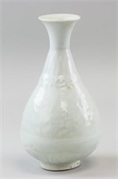 Chinese Yuan Style White Dragon Vase