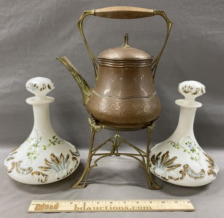 B and D Auctions: Online Only Antiques & Collectibles Sale!!