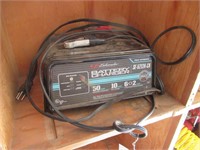 Schumacher Battery Charger SE-5212A-CA