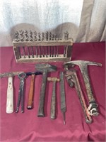 TOOL LOT AUGER SET, SLEDGE, HAMMERS, ECT