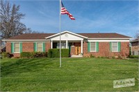 5121 Carriage Trace Drive, St. Luois, MO 63128