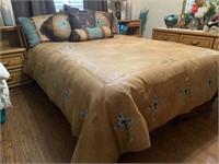 Bed with Night Stands & Mattress / Box (Bedding