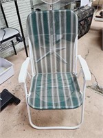 Nice Folding Lawn Chair
