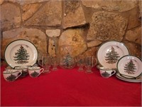 Spode Holiday Dishes, as pictured