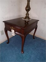 Wooden end table w/ drawer
