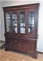 Haverty's Lighted China Hutch