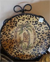 Decorative monkey platter w stand  14"