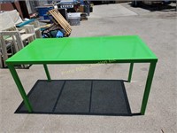 Patio World $199 Retail Patio Table