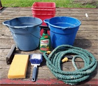 3 Buckets, Hose, Brush, Squeegee, Sponge, Wax