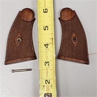 Walnut pistol grips - small frame