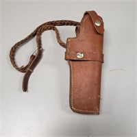 Leather holster for 6" revolver