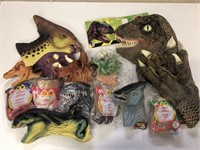 11-Various Dinosaur Hand puppets-1adult dino latex