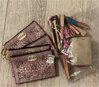 Hand fan assortment & small hand bags