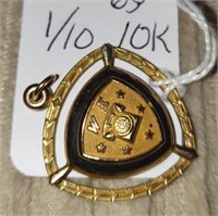 1/10 of 10K gold pendant, 6 g