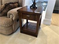Oak One Drawer End Table