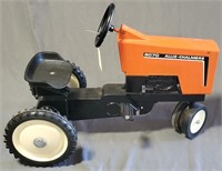 ERTL Allis Chalmers 870 Pedal Tractor