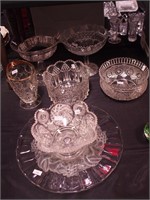 Seven pieces of vintage pressed glass: serving