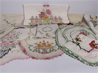 Vintage Embroidered linen lot