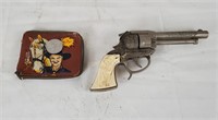 Vintage Roy Rogers Cap Gun & Wallet Very Cool