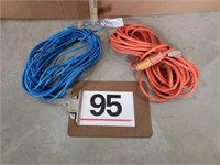 2 heavy duty extention cords