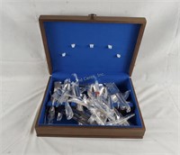 Nos Eterna Silver Plate Flatware In Wood Chest