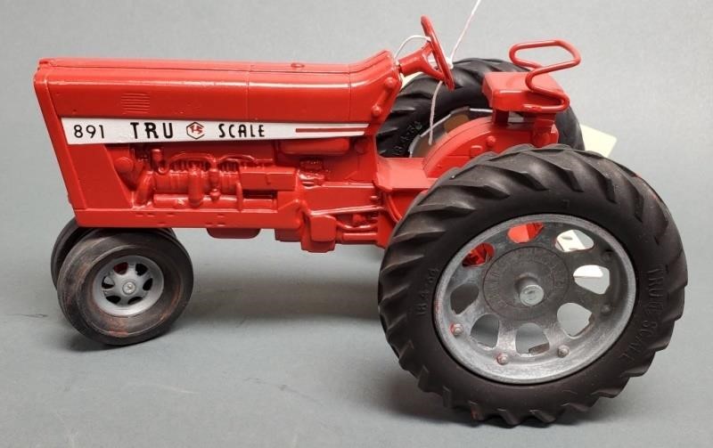 Sun. Aug. 22nd 600 Lot Online Only Summer Toy Auction