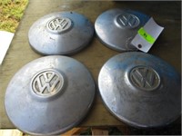 4 Volkswagon hubcaps